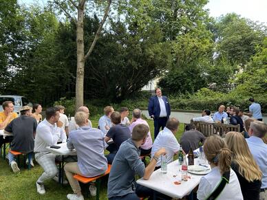 Netzwerkgrillen im BayPapier Verbandshaus: Ein voller Erfolg