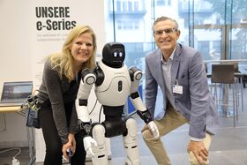 Robotik in der Verpackungsindustrie: BayPapier baut Netzwerk im Bereich Robotik aus