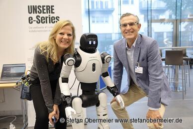 Robotik in der Verpackungsindustrie: BayPapier baut Netzwerk im Bereich Robotik aus Robotik in der Verpackungsindustrie: BayPapier baut Netzwerk im Bereich Robotik aus