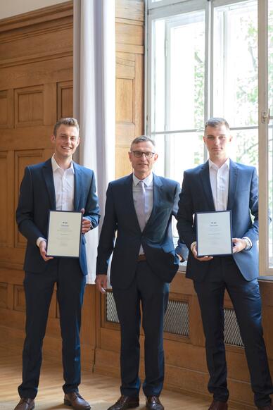 Scherm und Kuchenreuther beste Papiertechniker