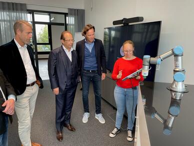 Vorstand tagt bei Universal Robots